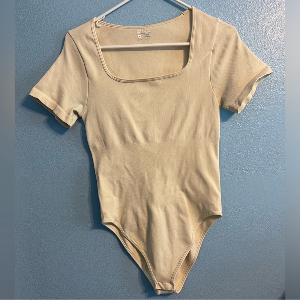 OQQ Square Neck Short Sleeve Bodysuit in Cream